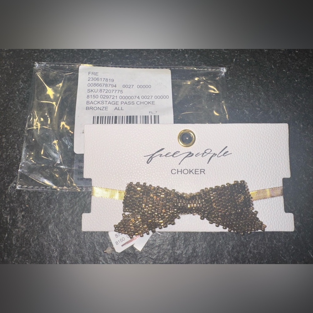Free People Backstage Pass Choker in Bronze NEW - Picture 5 of 7
